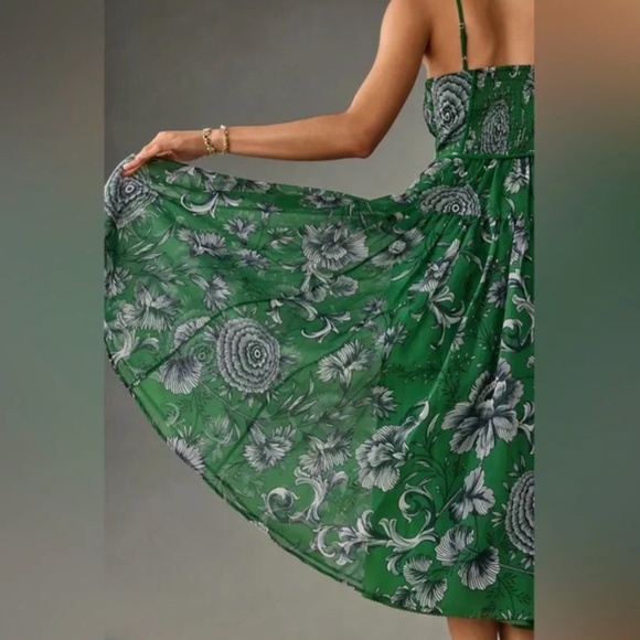 BY ANTHROPOLOGIE V-NECK FLORAL HALTER MIDI DRESS - Picture 3 of 4